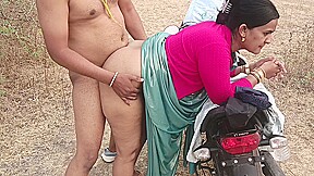 Horny Indian Bhabhi Hot Sex Outdoor Filming For Public