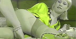 un joli porno vintage avec une russe